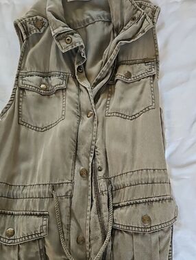 Max Jeans Olive Utility Vest